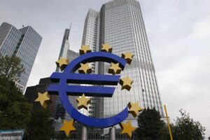 Eurozone Businesses See Slower Wage Growth, Easing Inflation